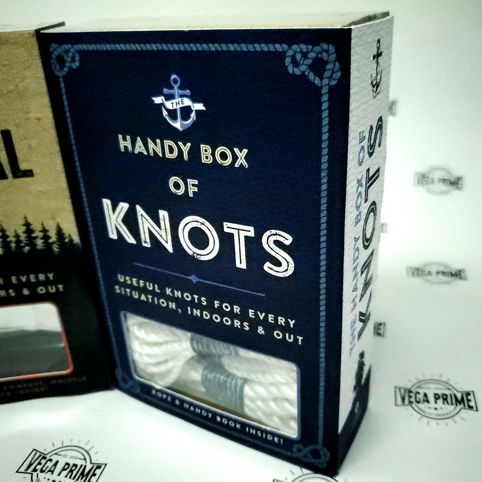 Handy Survival Box and Box of Knots Kit Ropes & Book – BRAND NEW SEALED