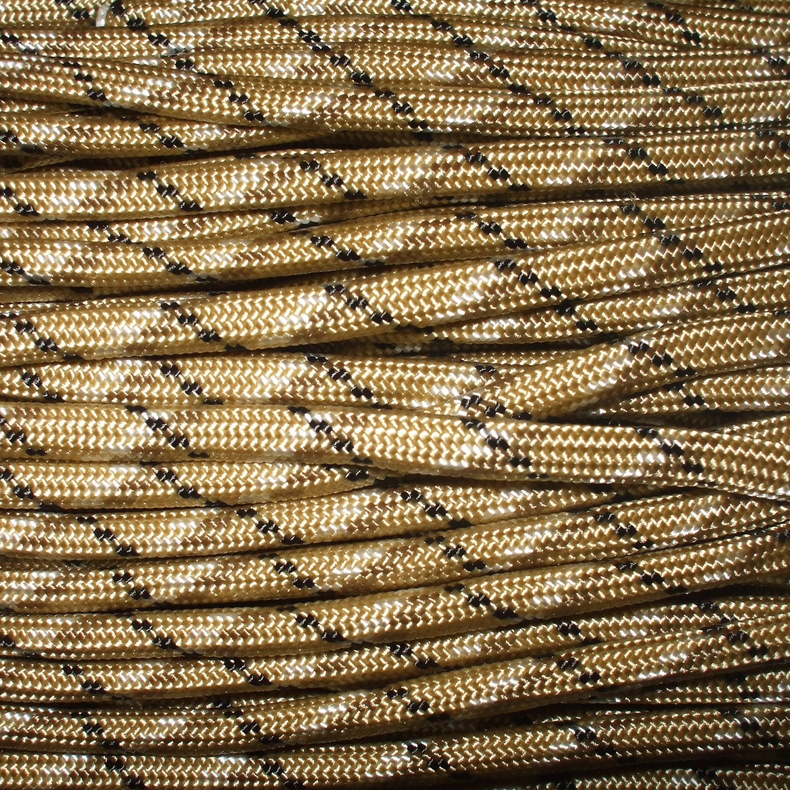 Army Universe Desert Camo Nylon Paracord 550 lbs Type 100 Feet,