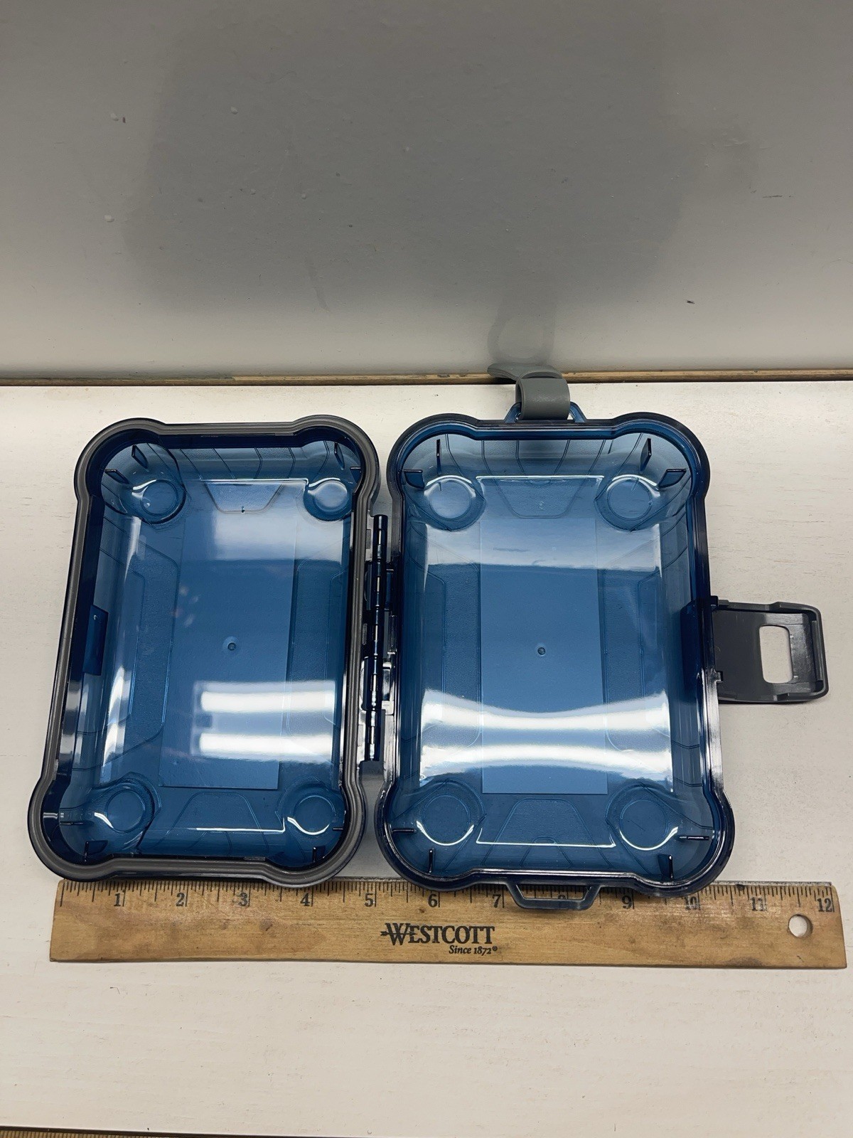 Adventuridge Watertight Extreme Weather Storage Case IPX6 Tested Cash Phone Etc.