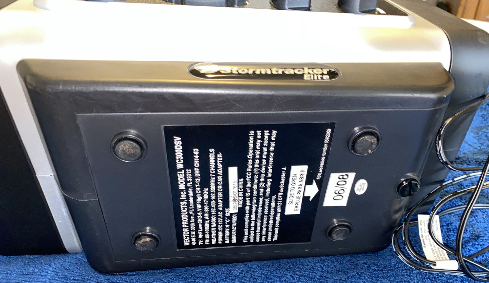 Vector Storm Tracker Elite WC300DSV AM/FM Weather Radio TV