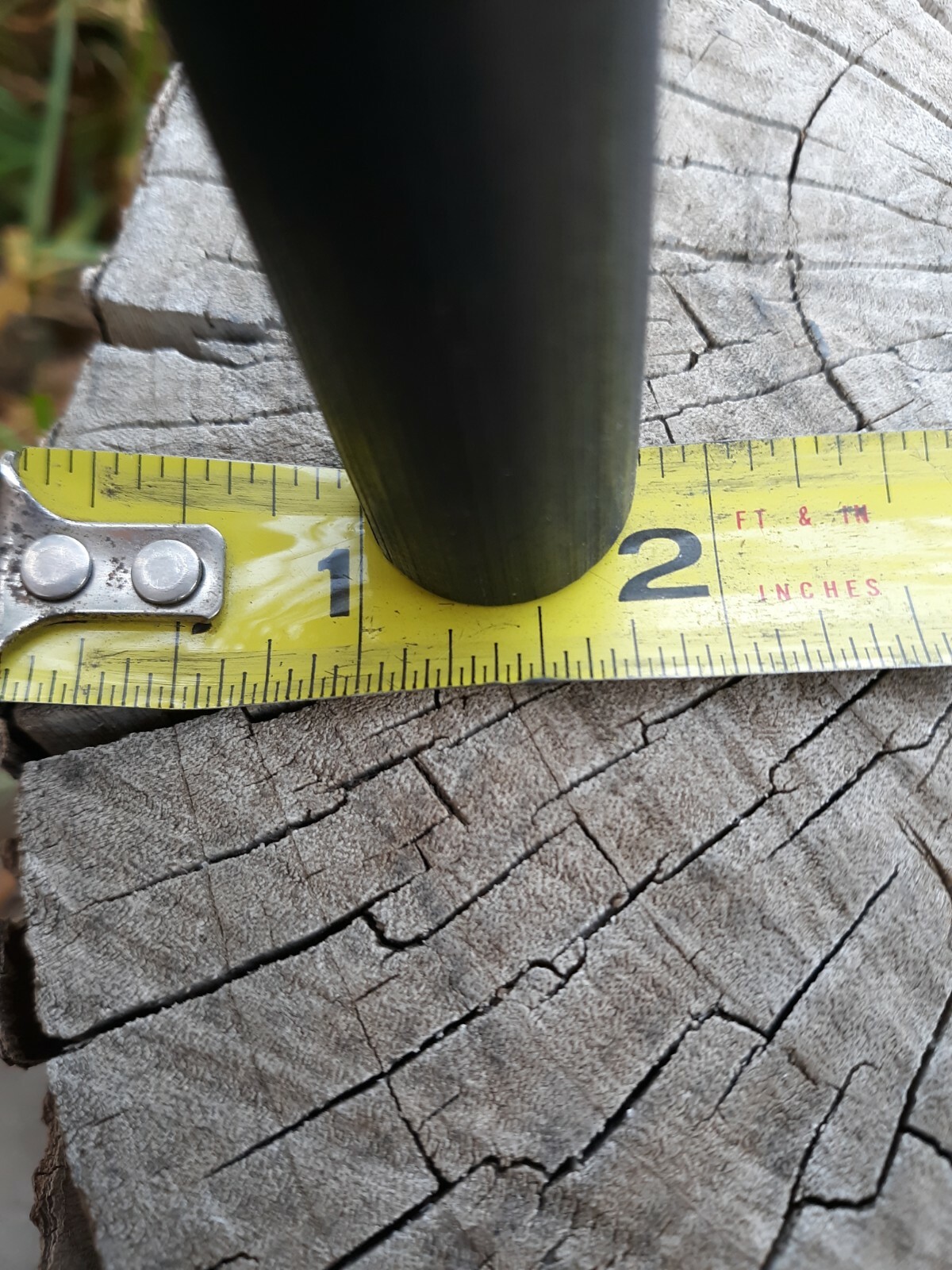 Bushcraft 20mm or 13/16″ Dia. 5″ long. Ferrocerium rod/ firesteel/ ferro rod
