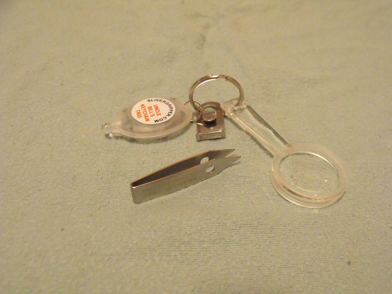 Uncle Bill’s Sliver Gripper TWEEZER, EDC Keychain KIT: Light & 5X Mag. Glass