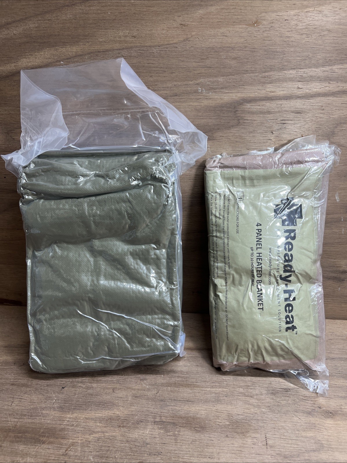 READY-HEAT 4-PANEL HEATED EMERGENCY/SURVIVAL BLANKET+ HEAT REFLECTIVE SHELL