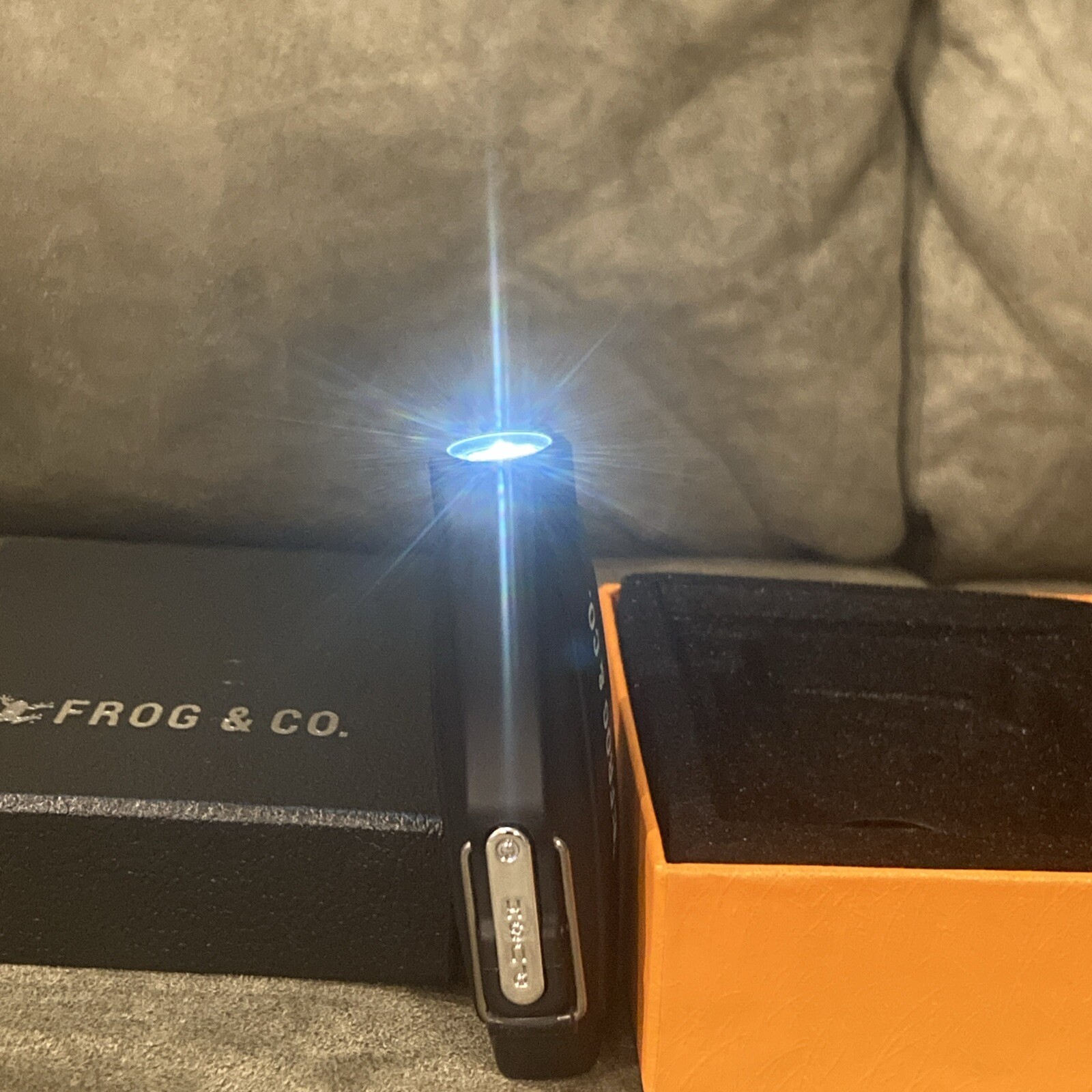 Survival Lighter Plasma – Wind/Waterproof Flashlight Rescue Tinder Whistle NEW