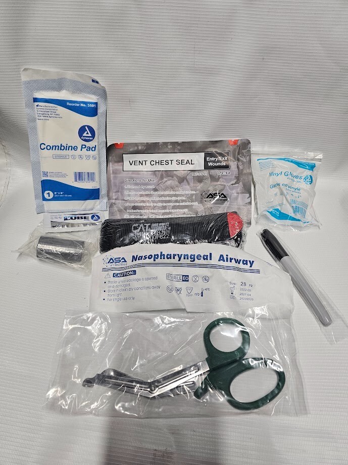 Emergency Survival Kit Bag First Aid IFAK Trauma Med Kit – 20 Pieces – Prepping