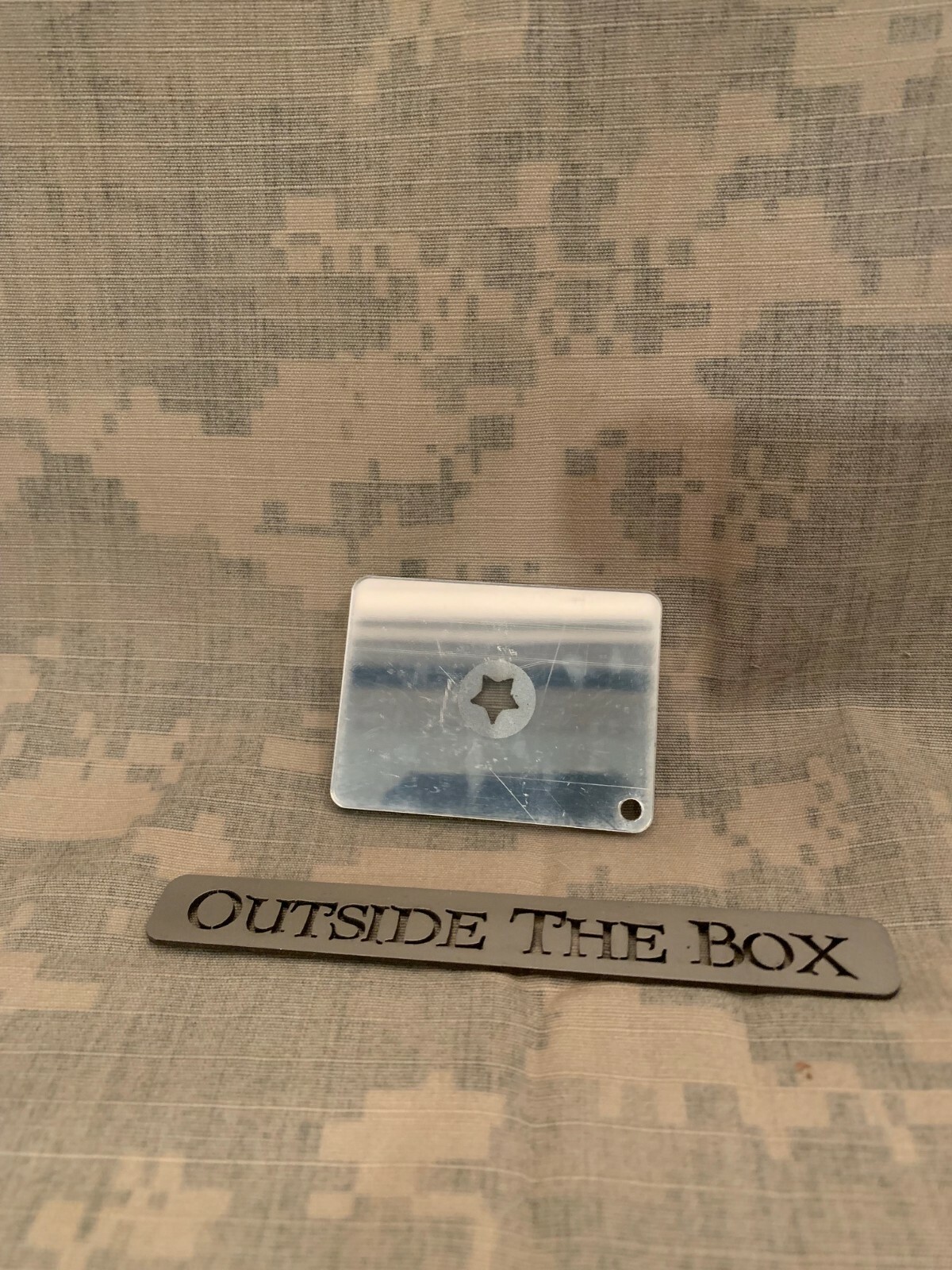 Emergency/Survival: UST Starflash MICRO Signal Mirror, 1.5″x2″ w/sighting hole