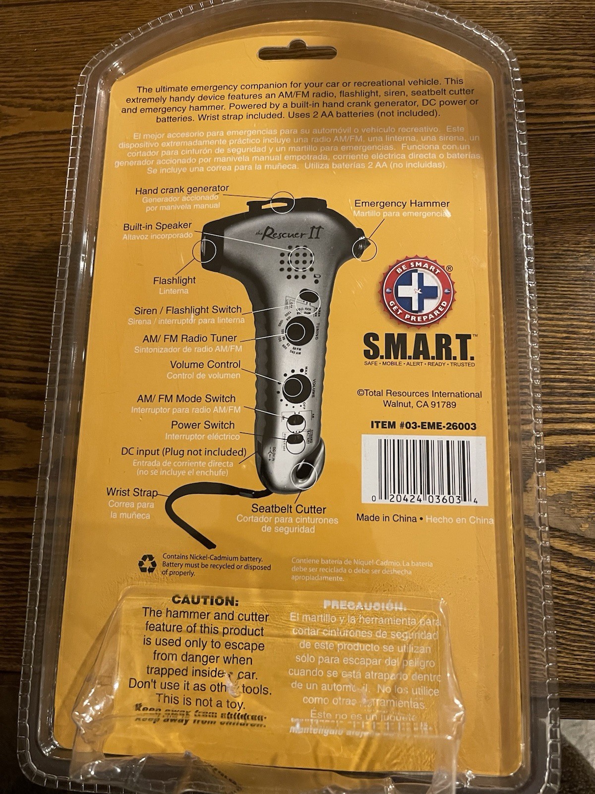 6 In 1 Emergency Tool. Am/Fm Radio Flashlight Siren Seatbelt Cutter and More