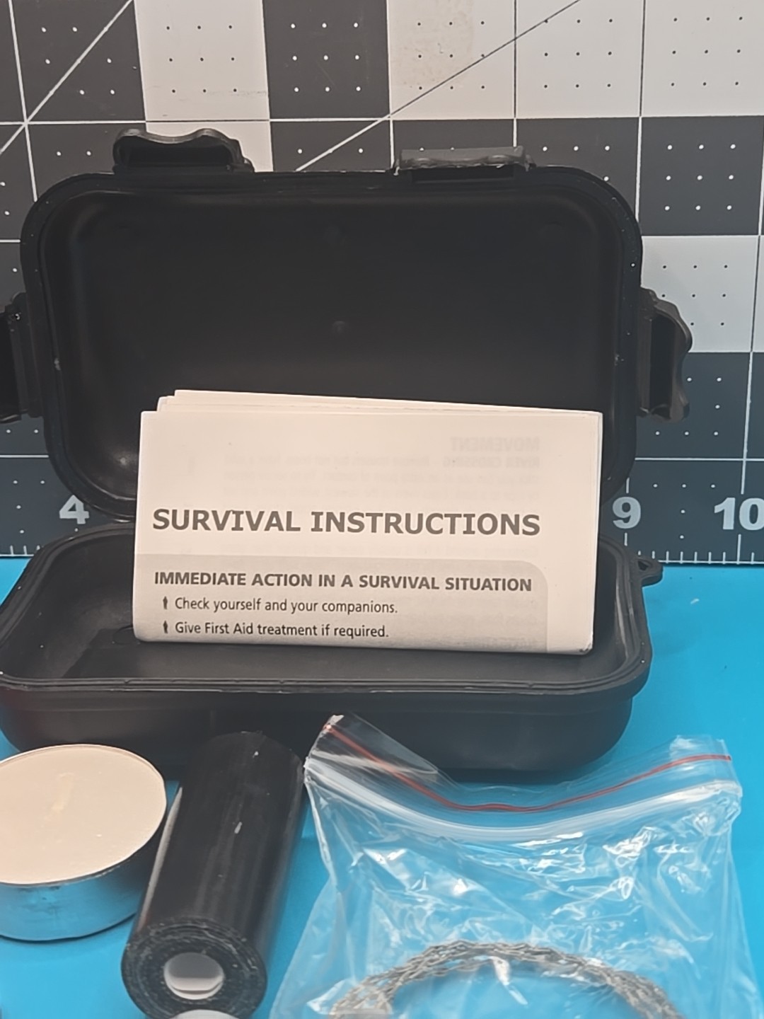 Survival Kit, Prepping,Bug Out, TEOTWAWKI, Camping, Hiking, Rescue, Emergency