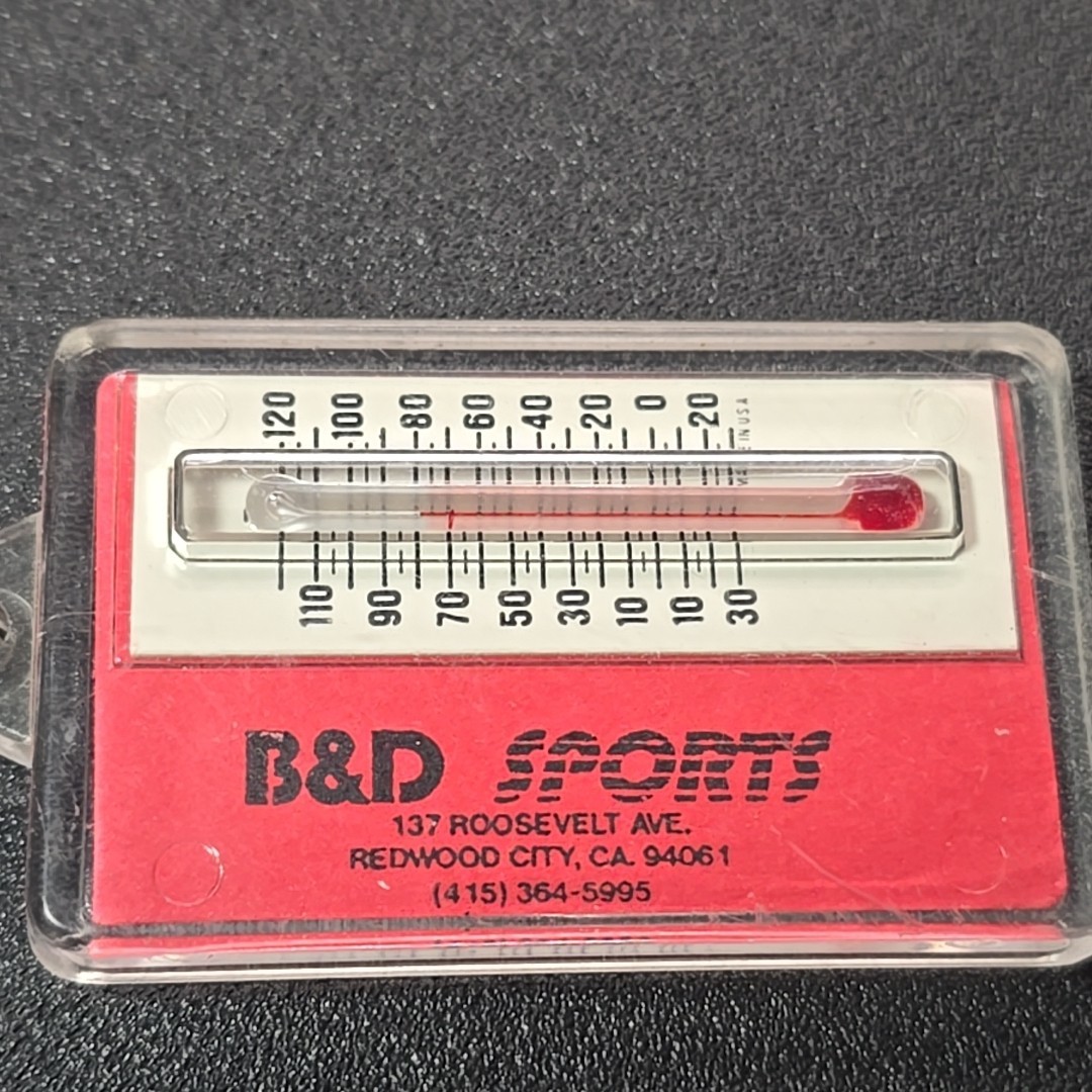 Vtg Hong Kong B&D Sports Zip-O-Gage Zipperpull Thermometer Keychain