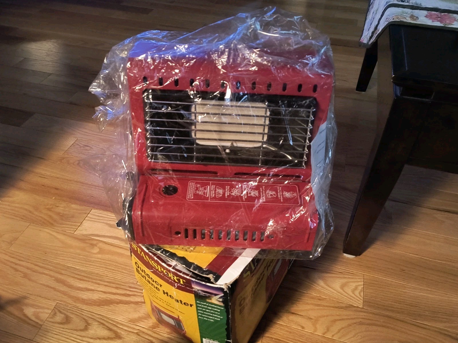 Out Door Portable Butane Heater 2,500-6,000 BTU Heat Source Survival Tools NOS