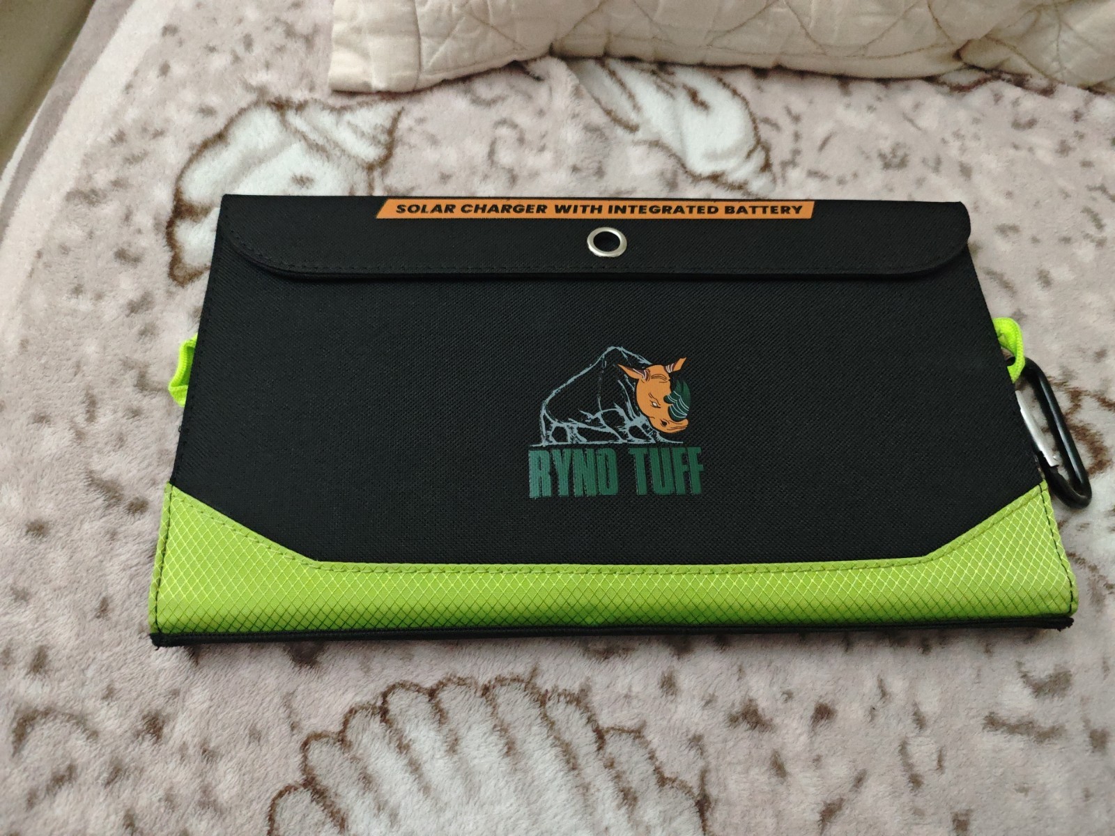 Ryno Tuff Portable Solar Compact Charger For Outdoors Working Tested