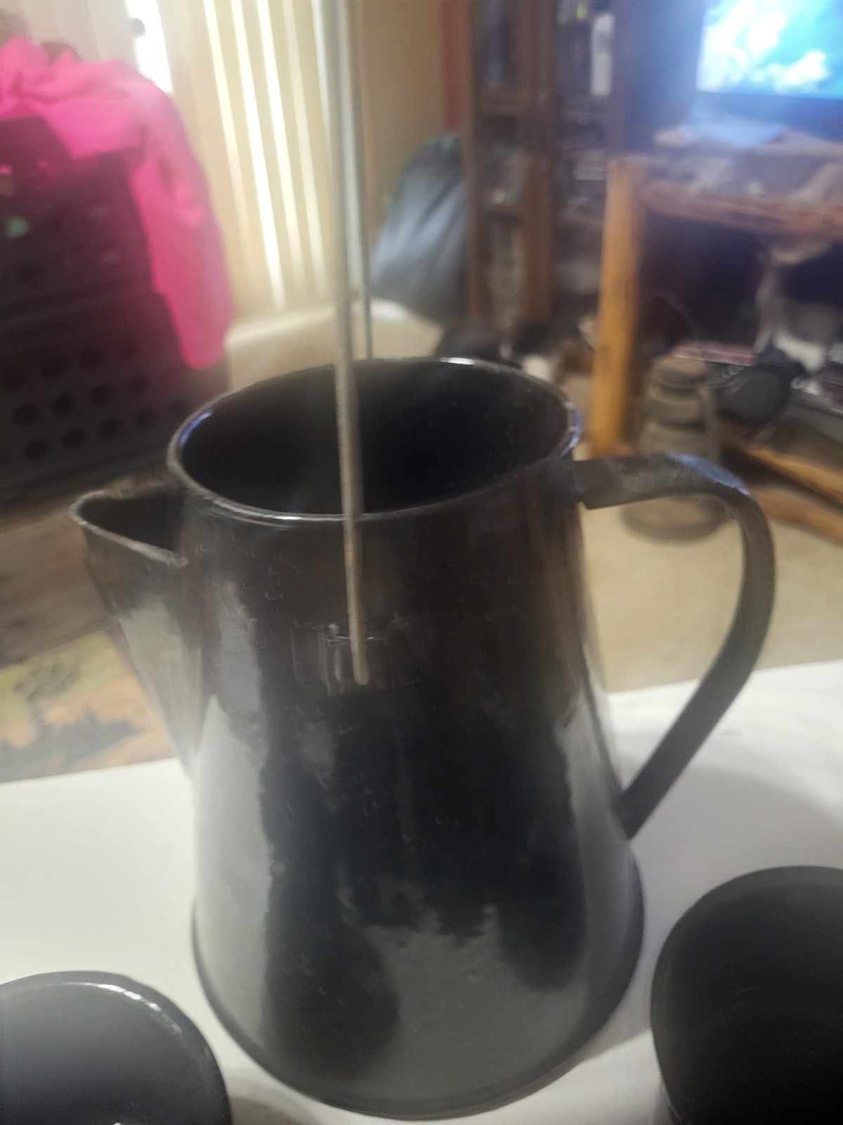 Black Enamel Speckled Coffee Pot (no Perkulater) And 4 Coffee Cups