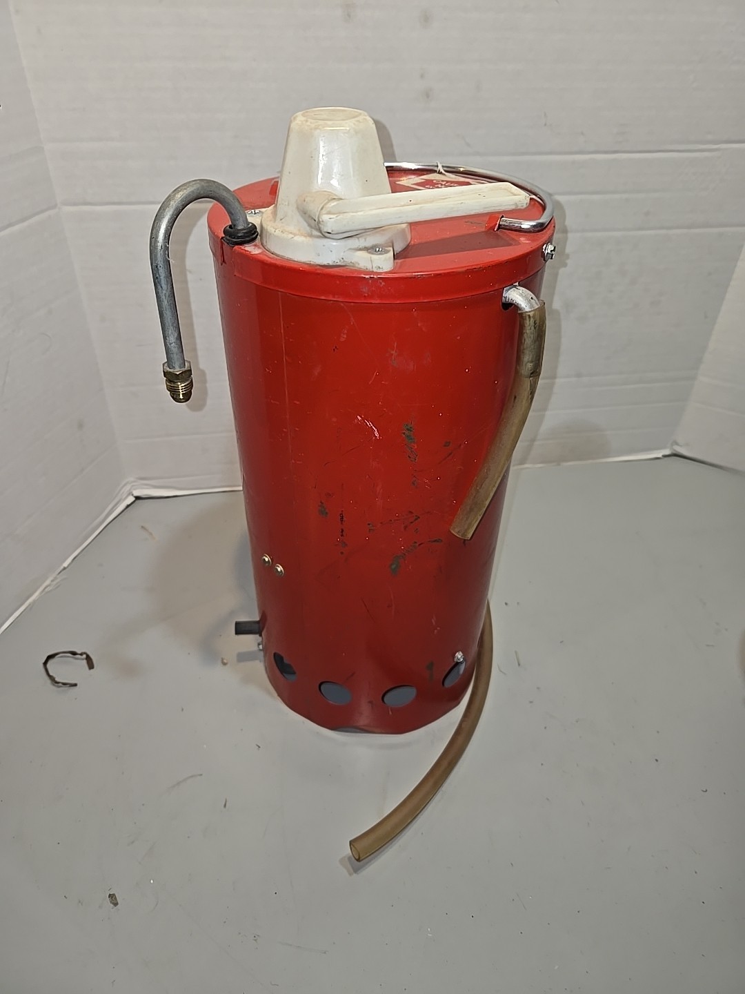 Hot n’ Quick / Little Sizzler Vintage Portable Propane Camping Water Heater