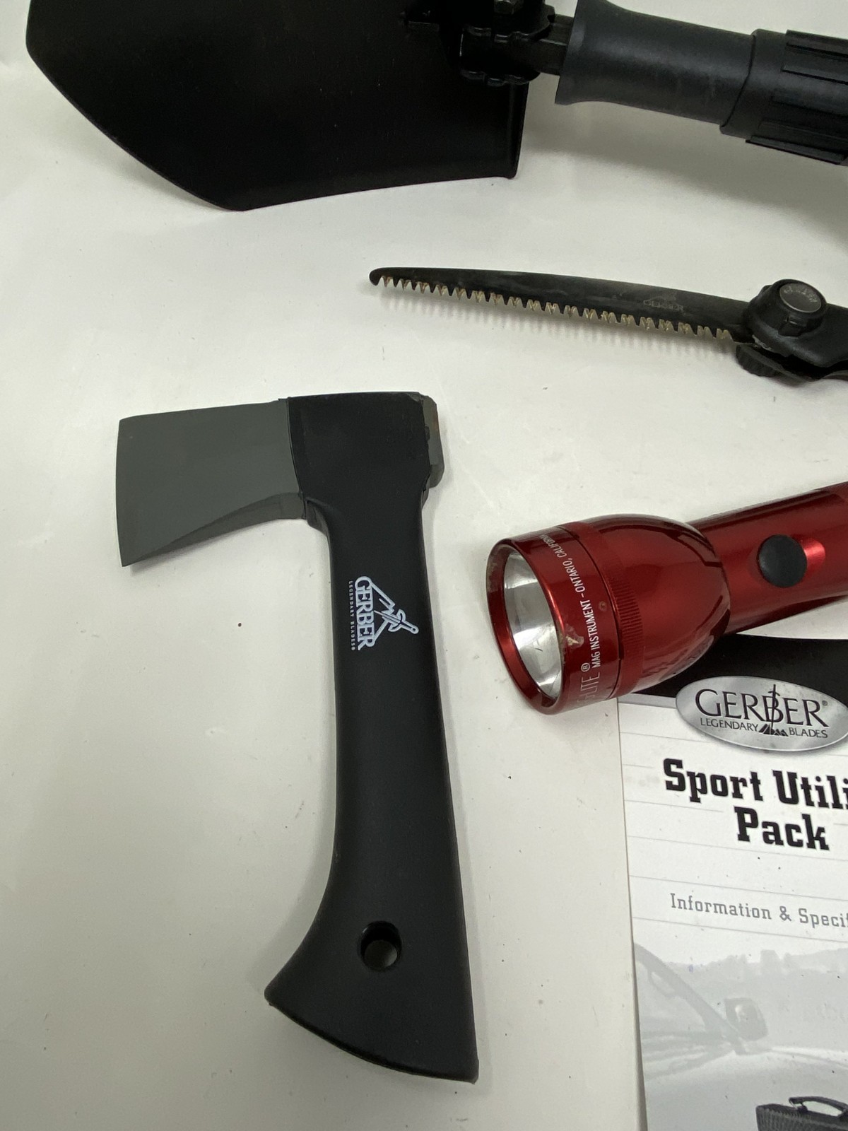 Gerber Sport Utility Pack Off Road Shovel/Axe/Multitool/Flashlight/Saw Survival