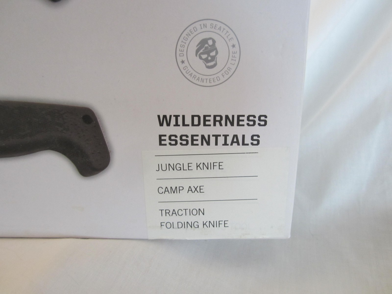 SOG Ultimate Wilderness Survival KIT Camping BRAND NEW NIB