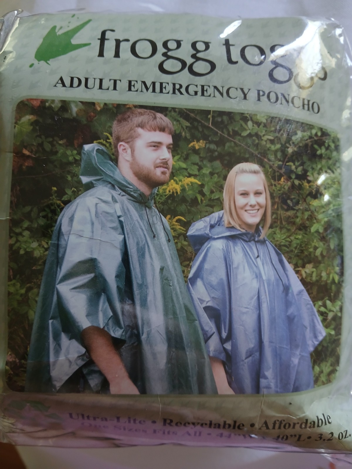 FROGG TOGGS Adult Purple Green Emergency Poncho 1 Size Fits All NEW 44W x 40L