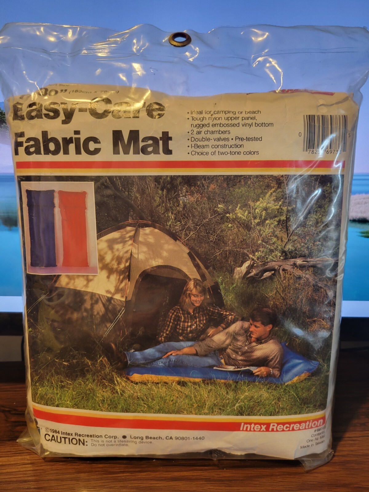 Vintage 1984 Easy-Care Fabric Nylon, Vinyl Mat 72×30 #69733 NEW