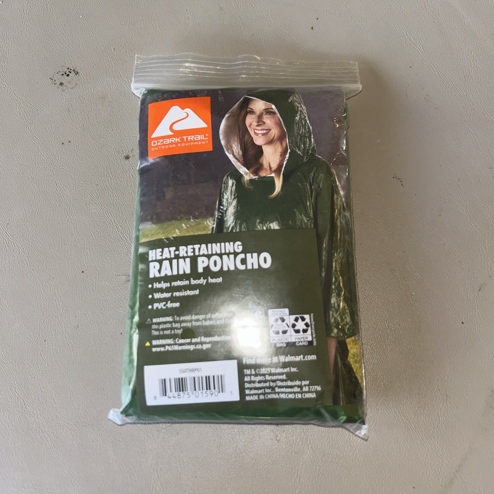 Ozark Trail Heat Retaining Rain Poncho – Fits in Pocket Brand New