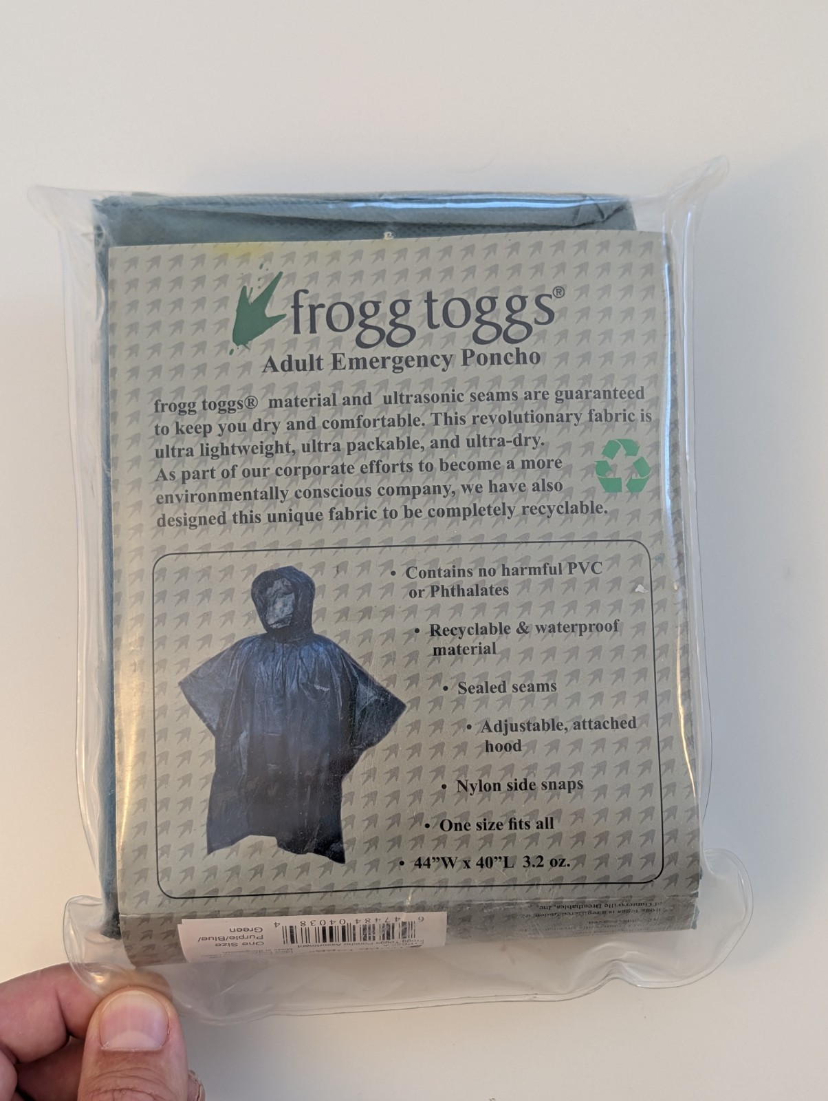 Frogg Toggs Adult Emergency Poncho One Size Fits All 44″W x 40″L 3.2 oz – New
