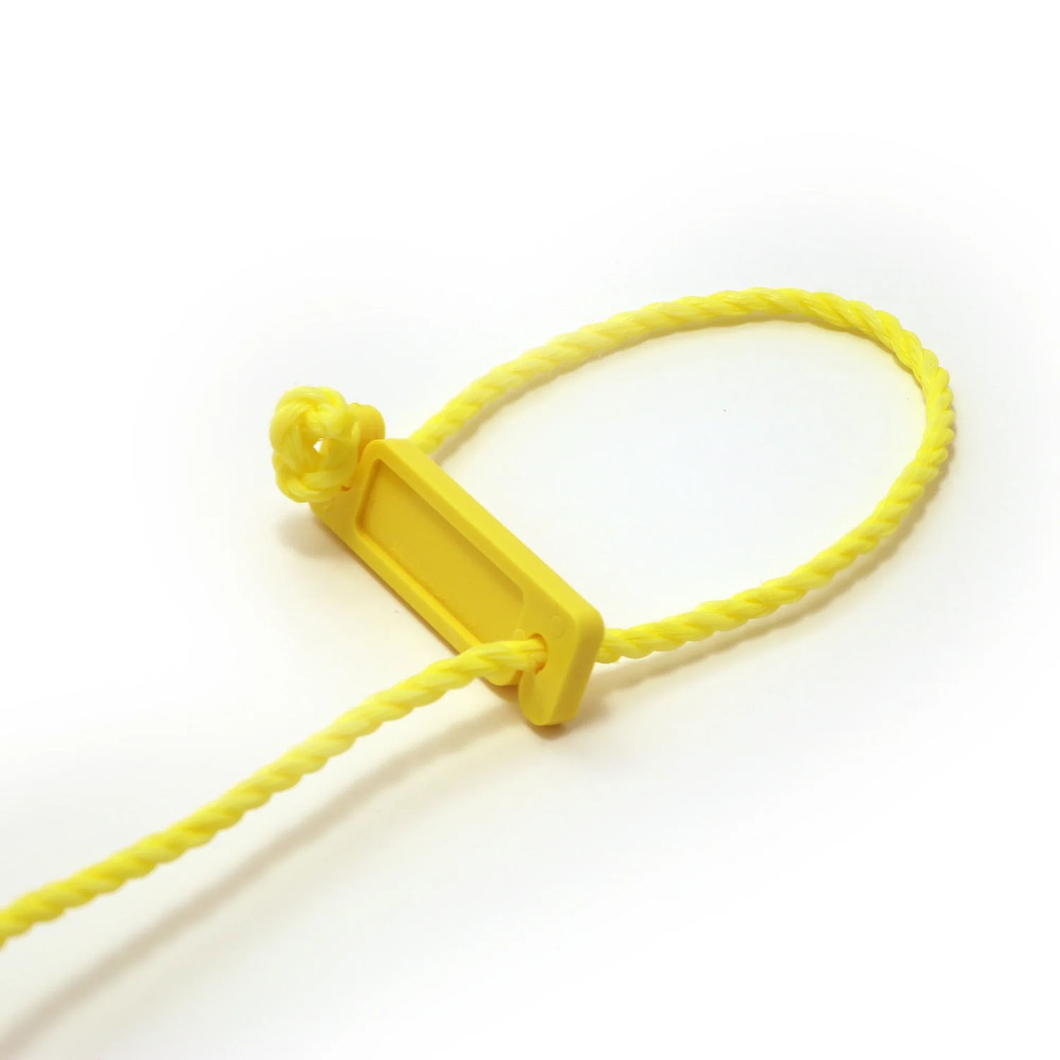 Coghlan’s Clothes Line 25′ x 3/16″ Camping Survival Clothesline Rope with Slides