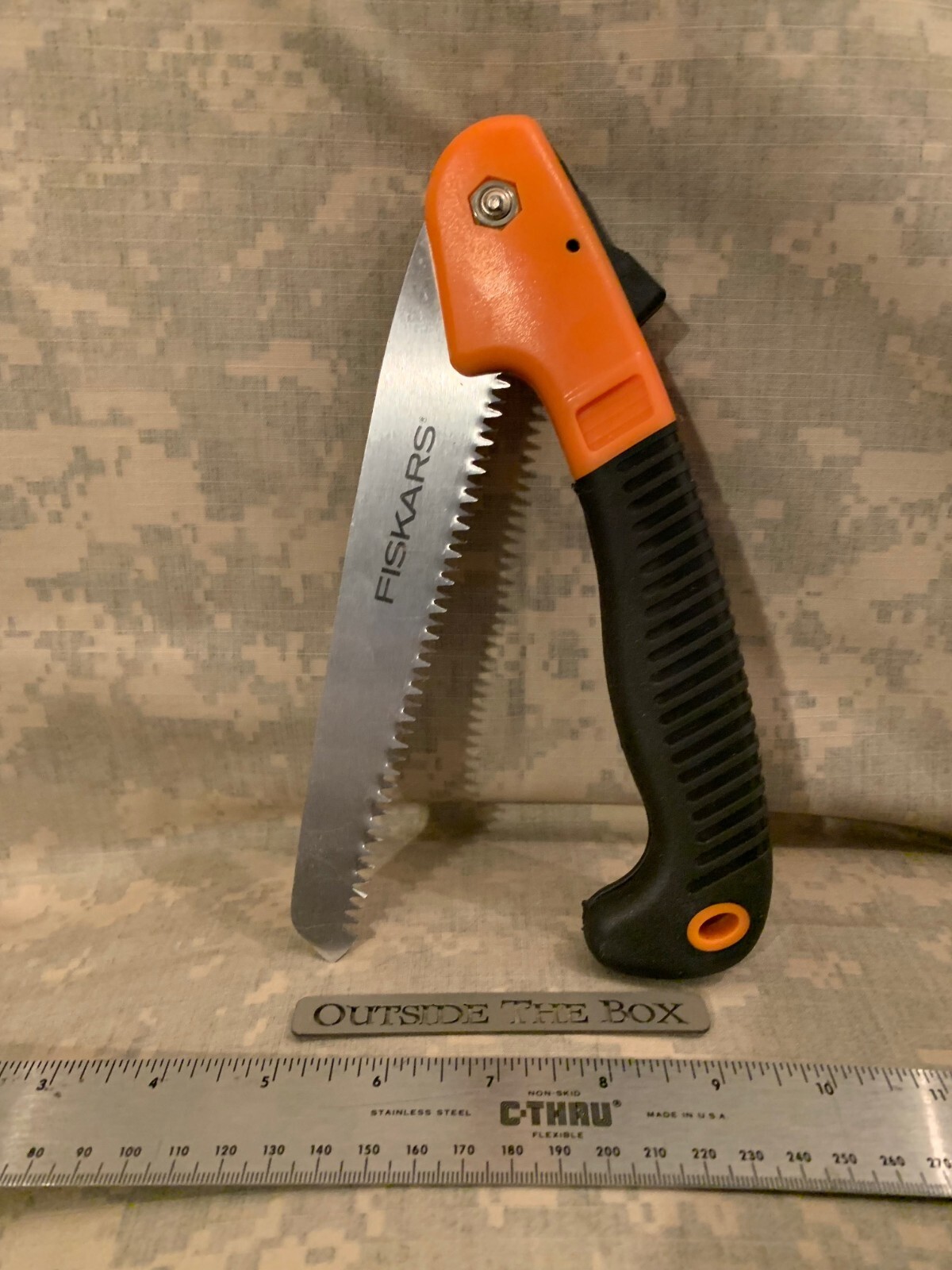 Emergency/Survival: FISKARS 7″ Folding Saw, Steel Blade with Non-Slip Grip, NIP