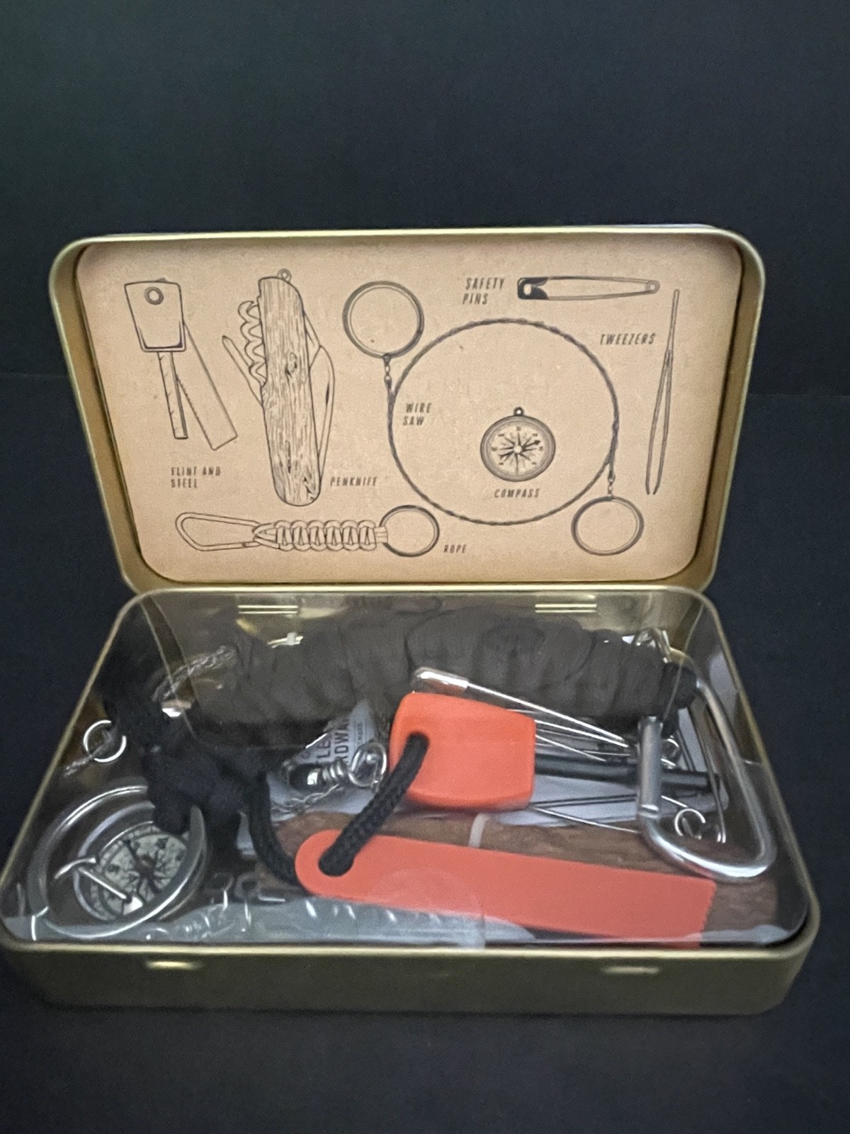 Gentlemen’s Hardware Survival Kit No 127 Camping Multi Tool Compass Fire Starter