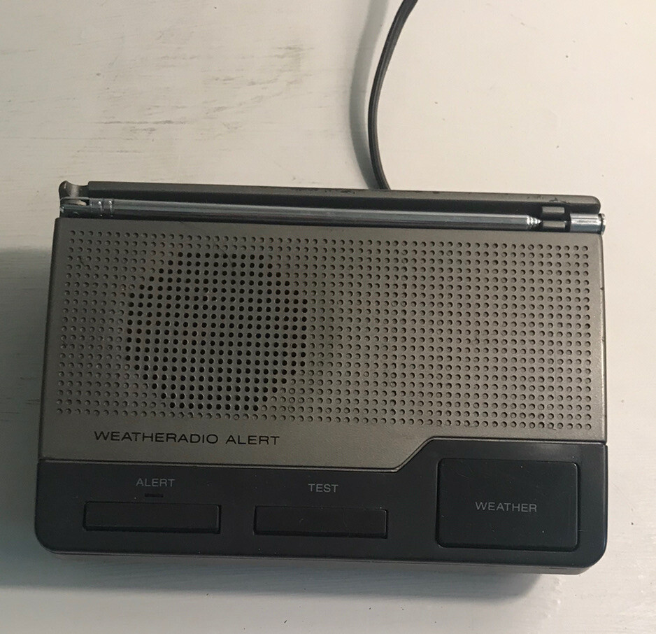 Radio Shack Weather Radio Alert Model 12-240