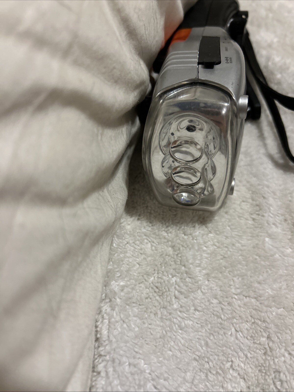 Duracell KP028 Silver & Black Crank Light with AM/FM Radio, Safety Blinker, USB