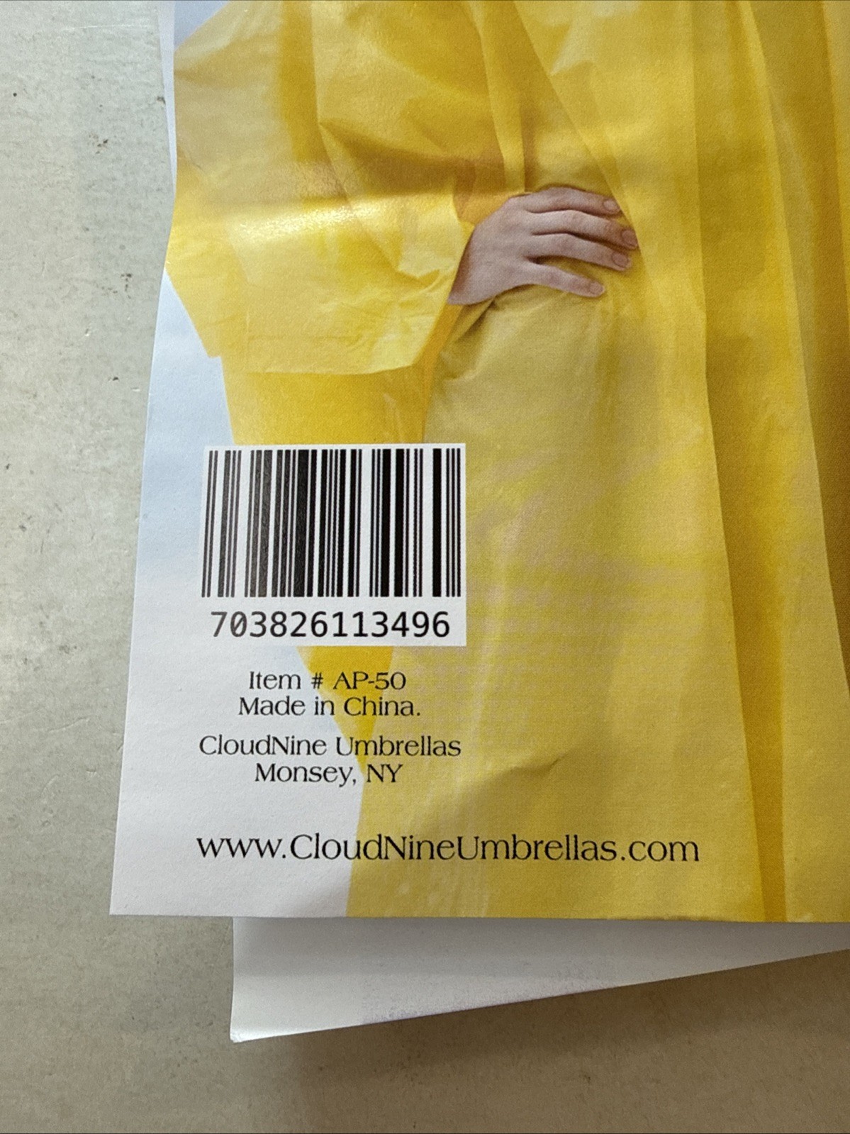 Cloud Nine Emergency Travel Rain Poncho Hooded NEW Navy Blue Unisex coat gear