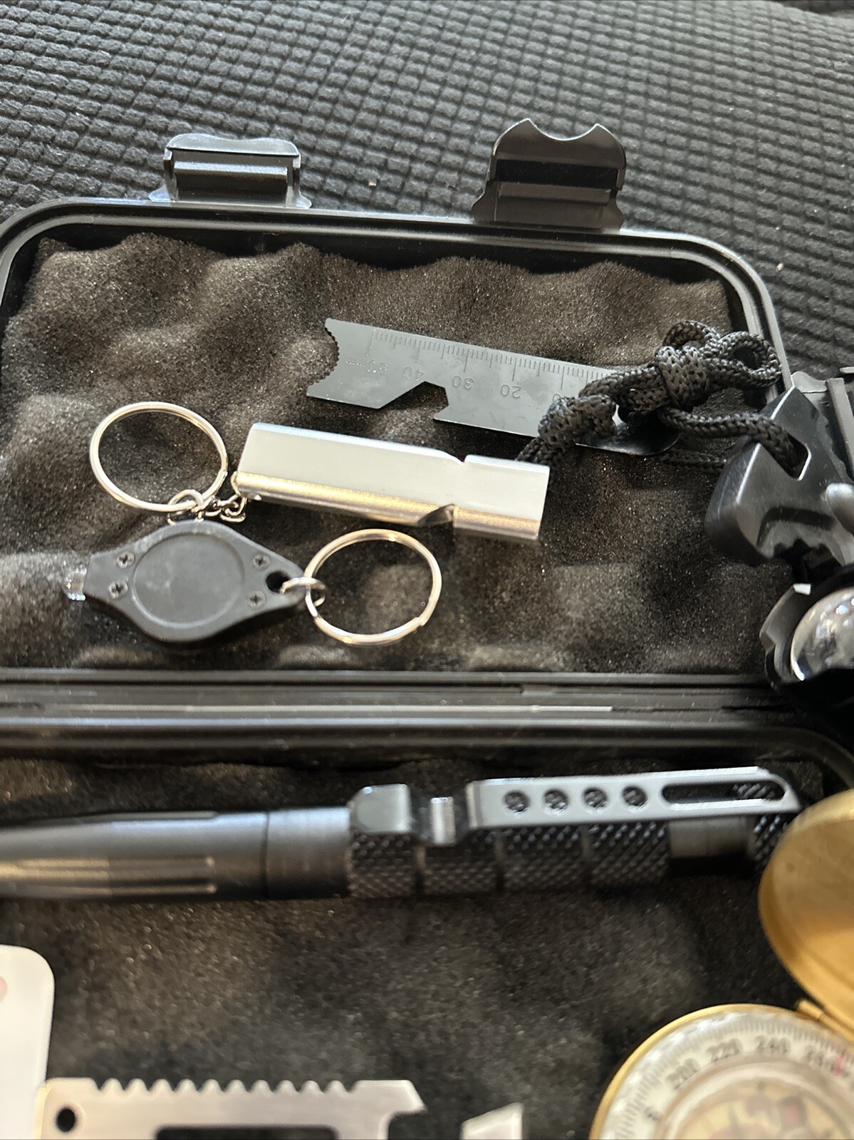 Recon Deluxe Military Grade Emergency Survival Kit