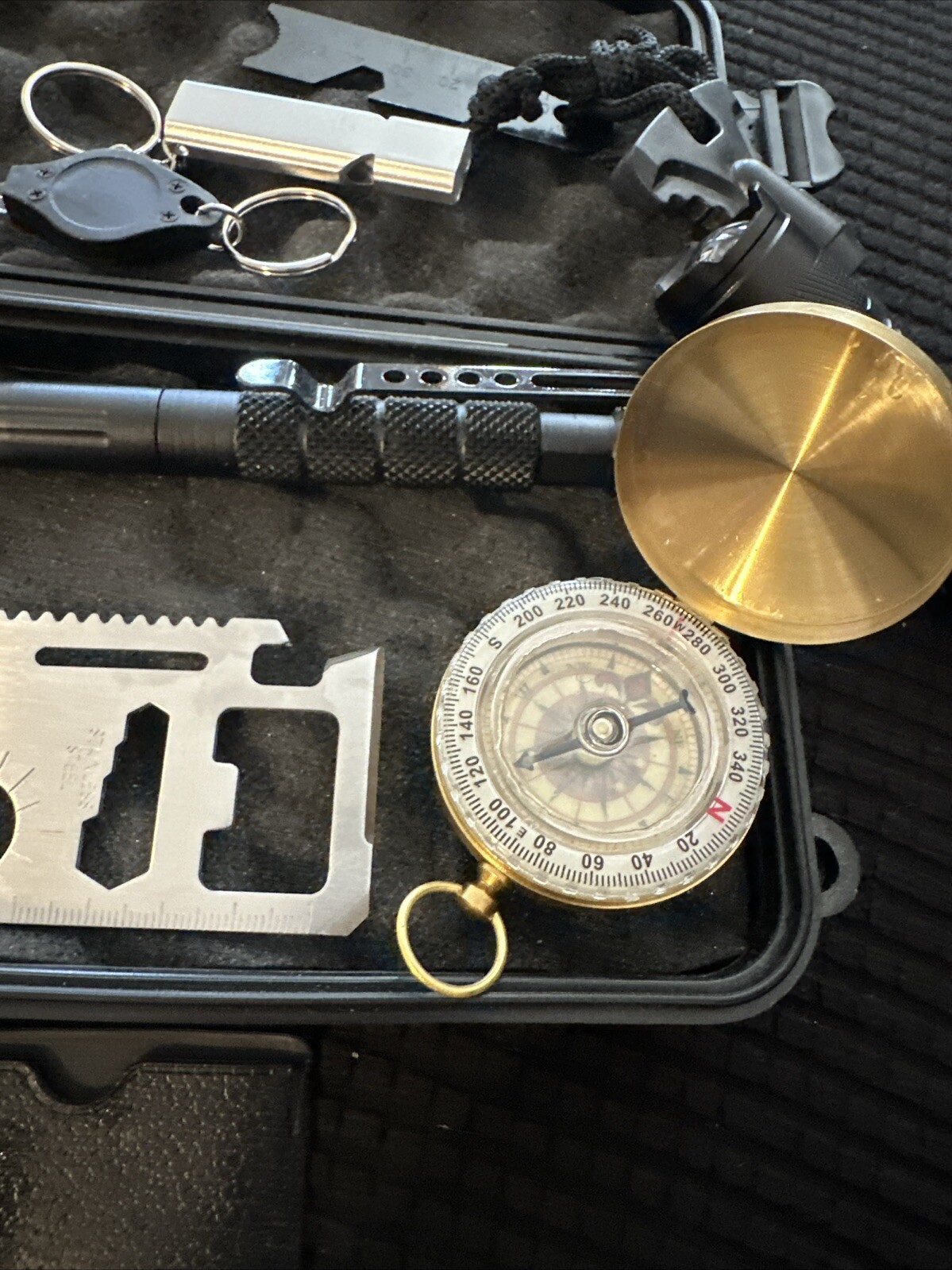 Recon Deluxe Military Grade Emergency Survival Kit