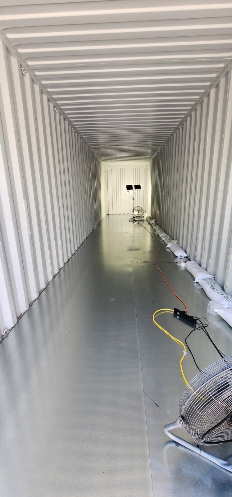 40′ Faraday Cage Shipping Container EMP Storage for Car Generator ATV Tools HDDs