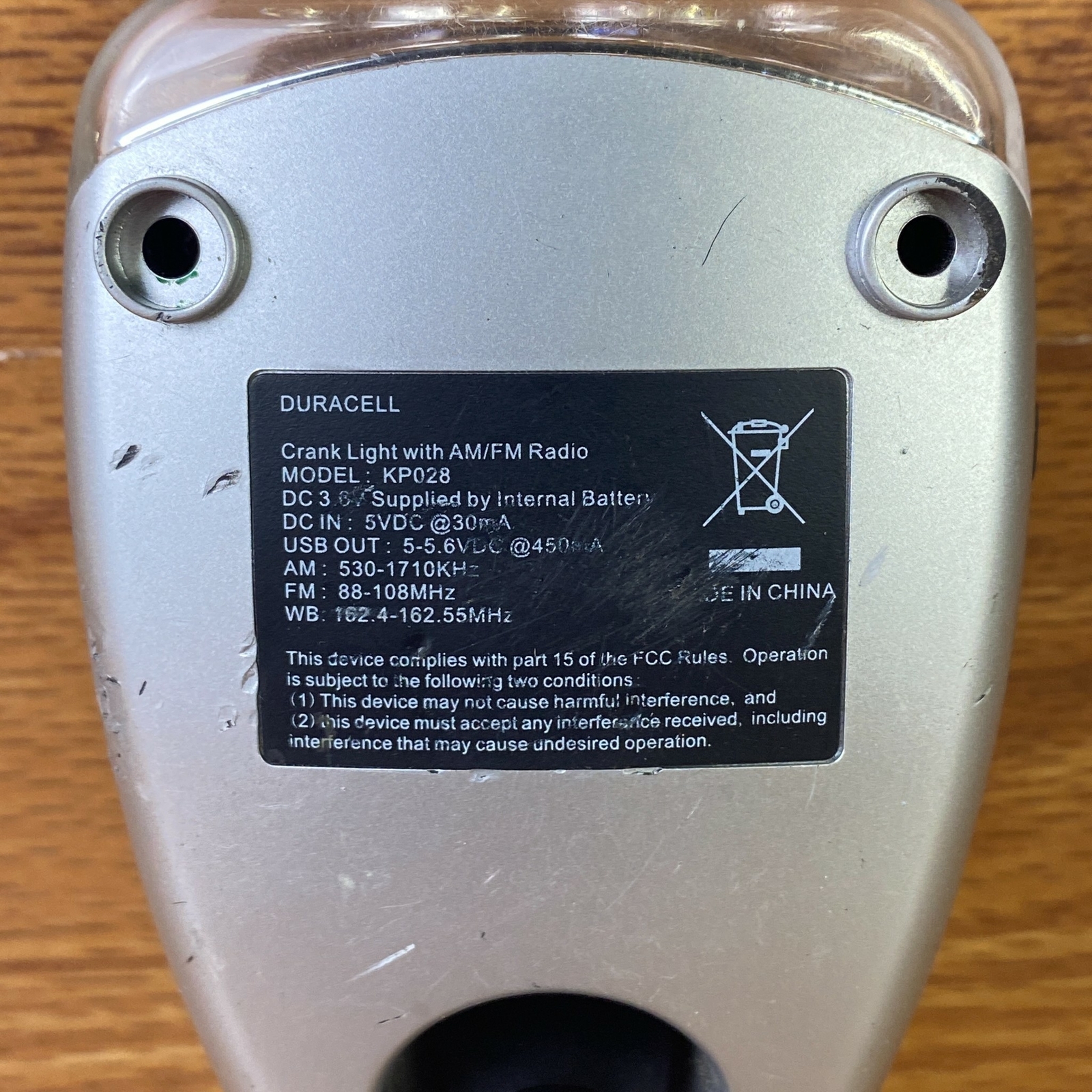 Duracell KP028 Silver & Black Crank Light with AM/FM Radio w Safety Blinker