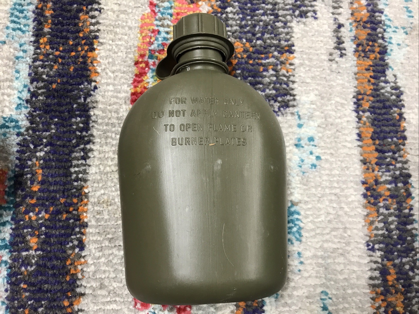 US Military 1 QT QUART CANTEEN COVER NYLON w ALICE CLIPS Canteen And Cup Read