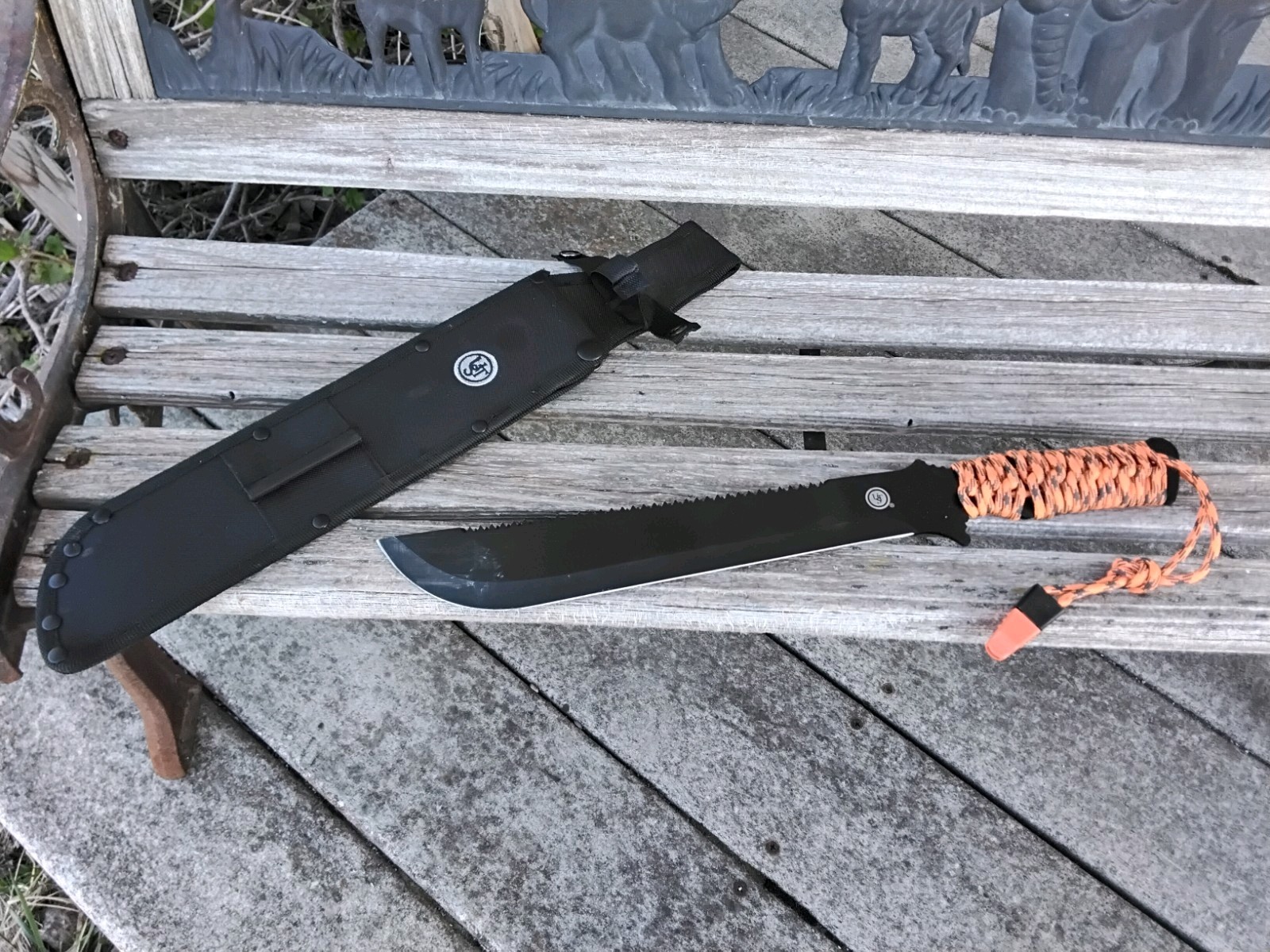 UST ParaCuda-Machete 11″ Drop Point Stainless Steel Blade Paracord Handle Sheath