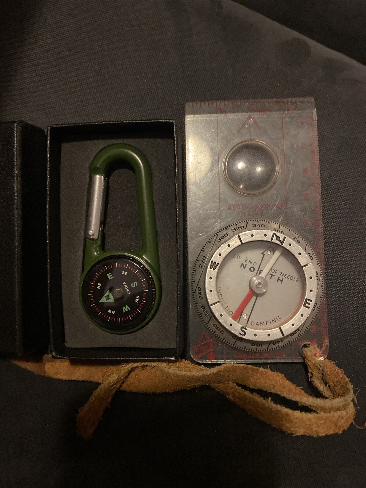 Carabiner Compass, Small Pocket-Sized Waterproof Gear, JEEP, 2 Compasses