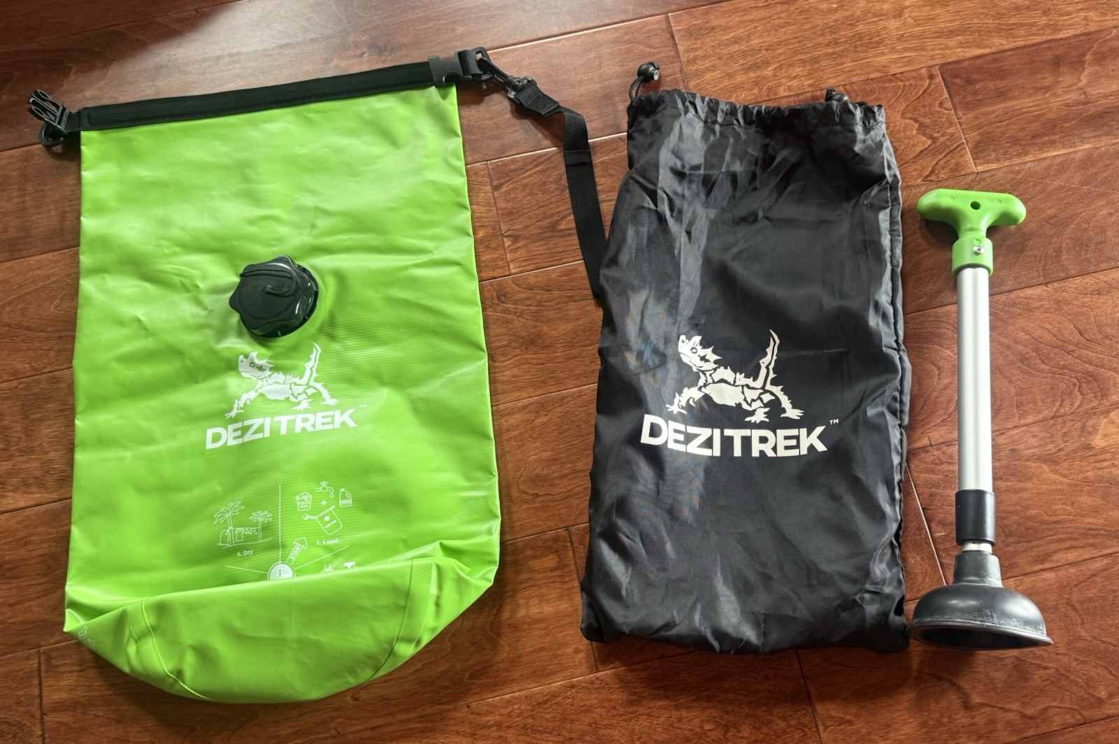 Dezitrek All In One Hand Wash Bag- Off The Grid Washing Machine