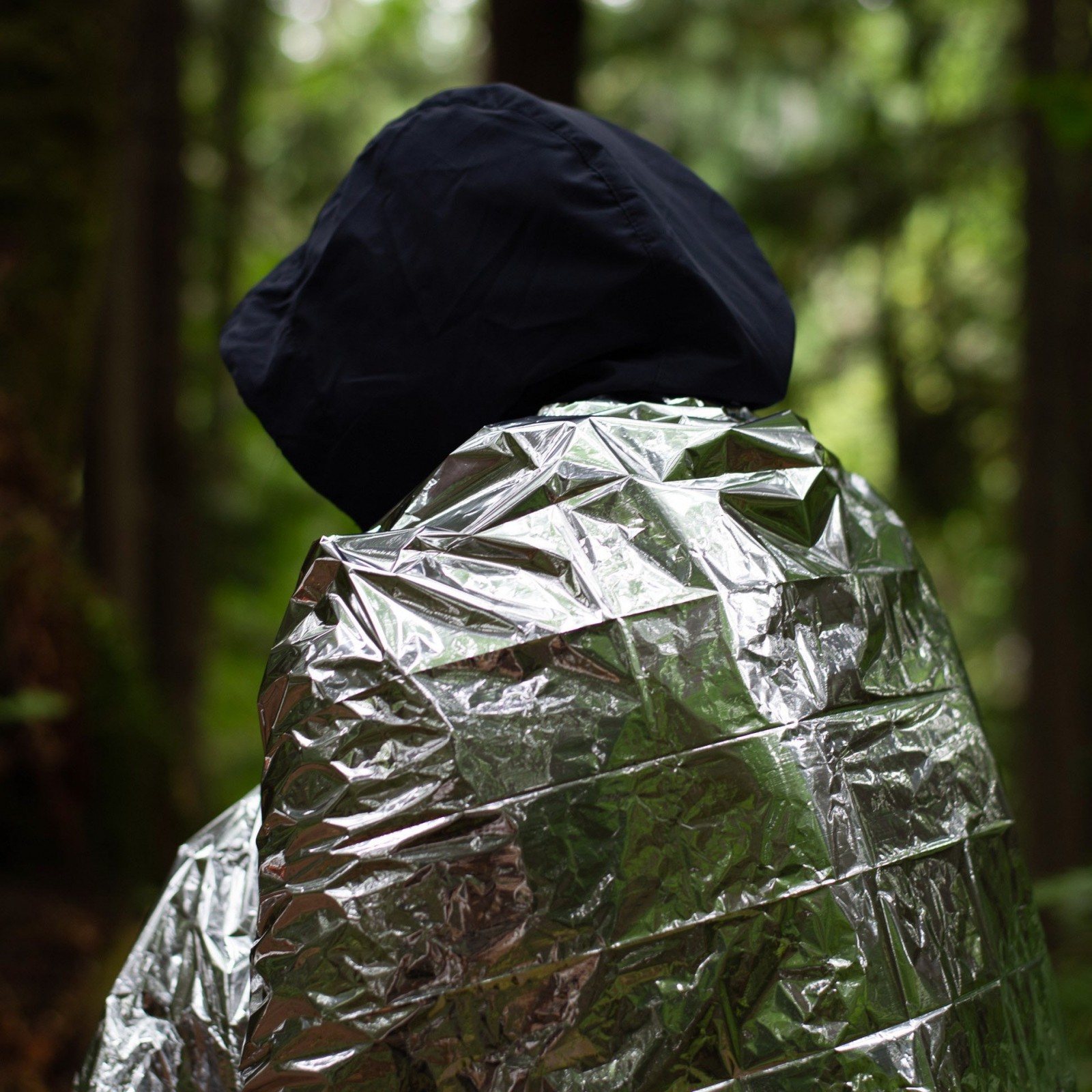 Emergency Outdoor Blanket Insulated Thermal Reflector Retains Body Heat 10 Pack