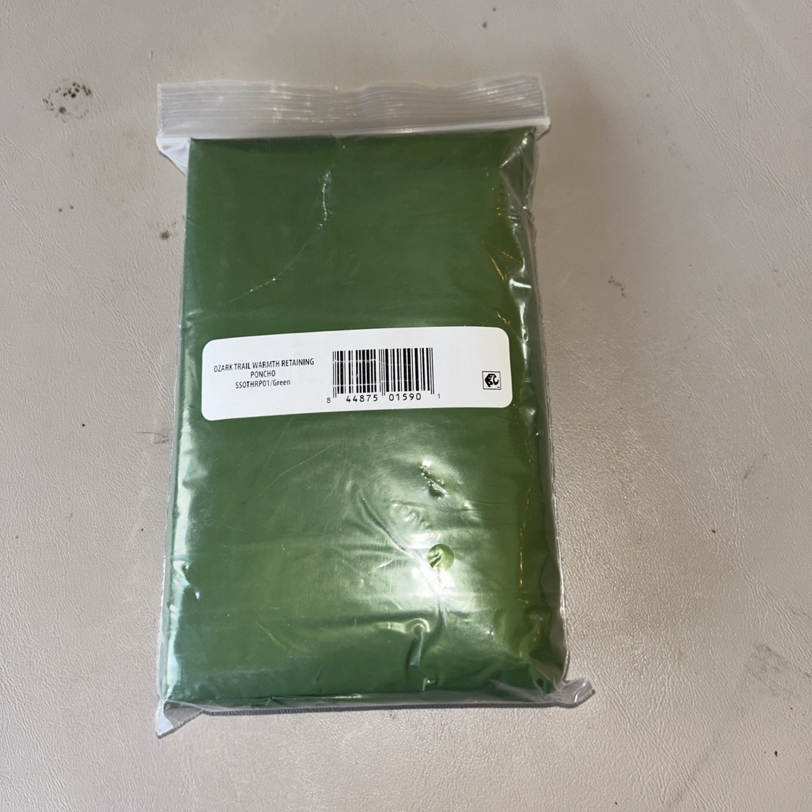Ozark Trail Heat Retaining Rain Poncho – Fits in Pocket Brand New