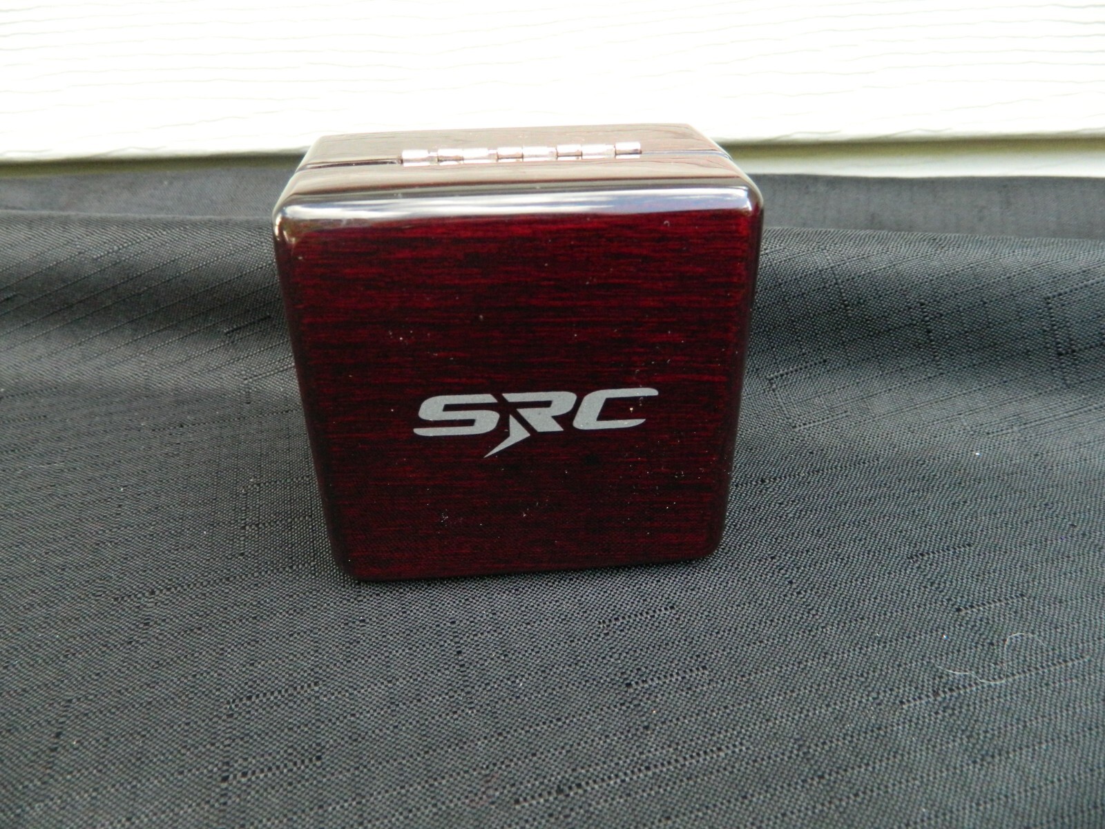 Vintage Chrome Compass w/ hinged Lacquered Wooden Box Advertising SRCTec 3″x3″