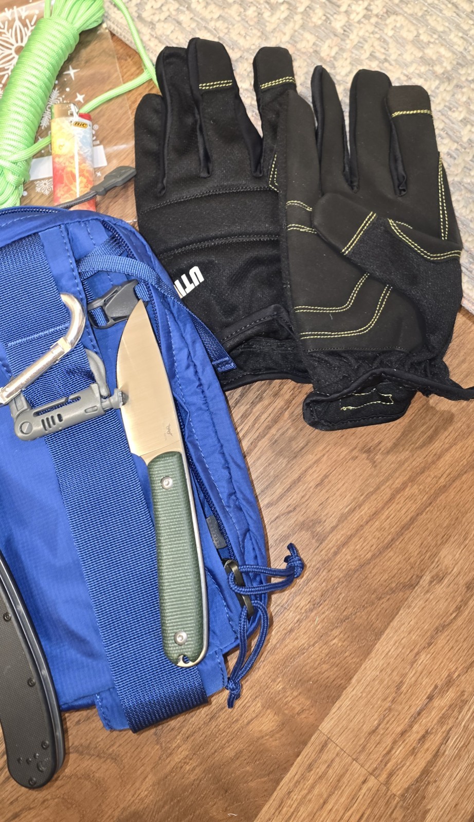 Outdoor EDC & Survival Kit – Vertx Waist Pack, Knives, Solar Charger – $280+