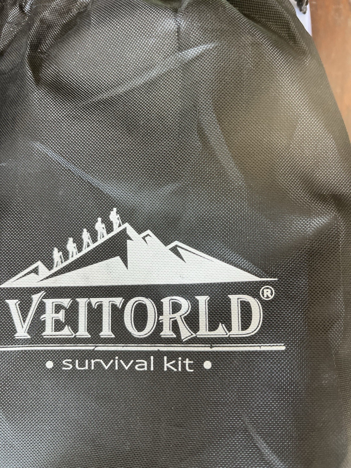 VEITORLD Survival Kit 12-in-1 Waterproof Hard Case, Black w/ Flashlight