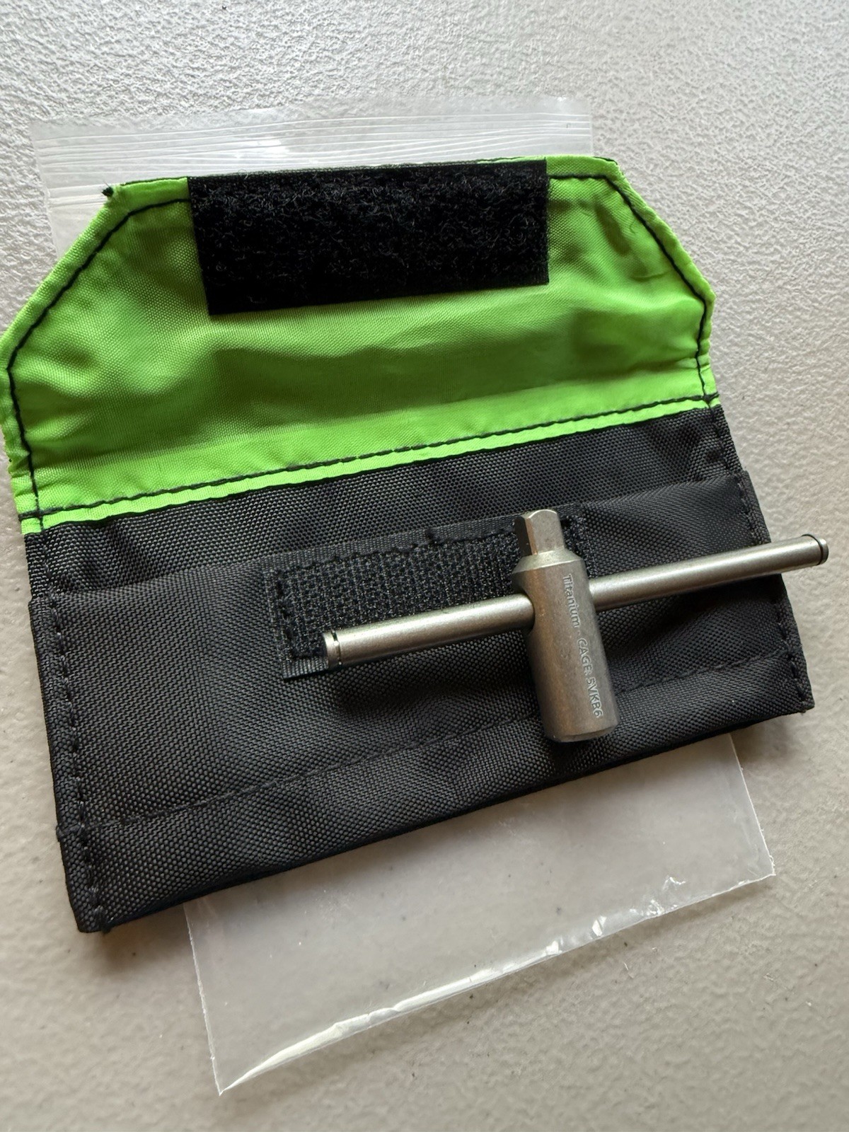 CountyComm Maratac Lot Aviation Screwdriver Titanium T Driver Grappling Hook EDC