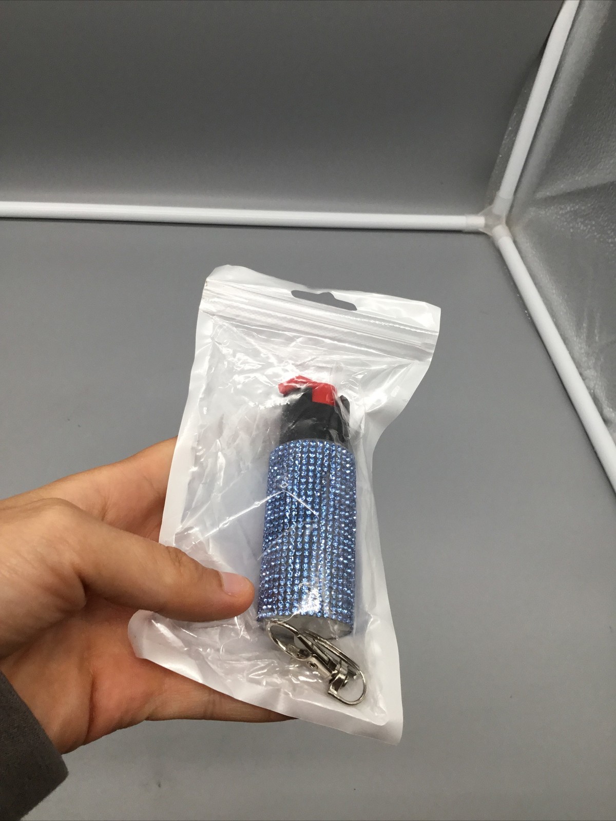 (1) Sparkling Diamond Pepper Spray Self-Defense Safety Spray w/ Keychain (Blue)