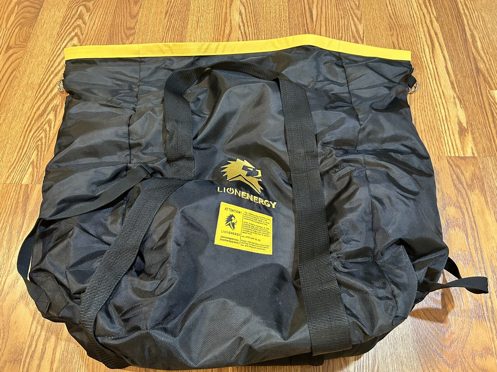 Lion Energy MIL-SPEC-461F R5-105 Electronics Shielding EMP Bag