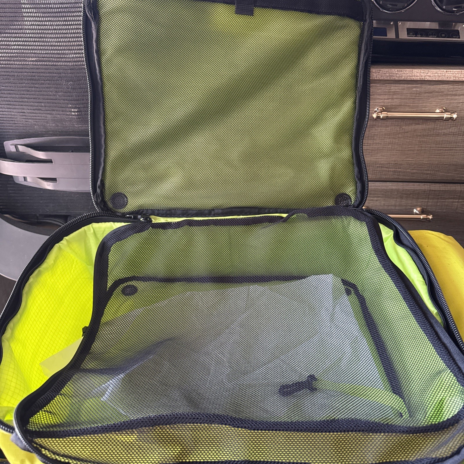 Ultimate Survival Technologies Survivor Marine Ditch Bag 0.5 Two Person,Bag Only