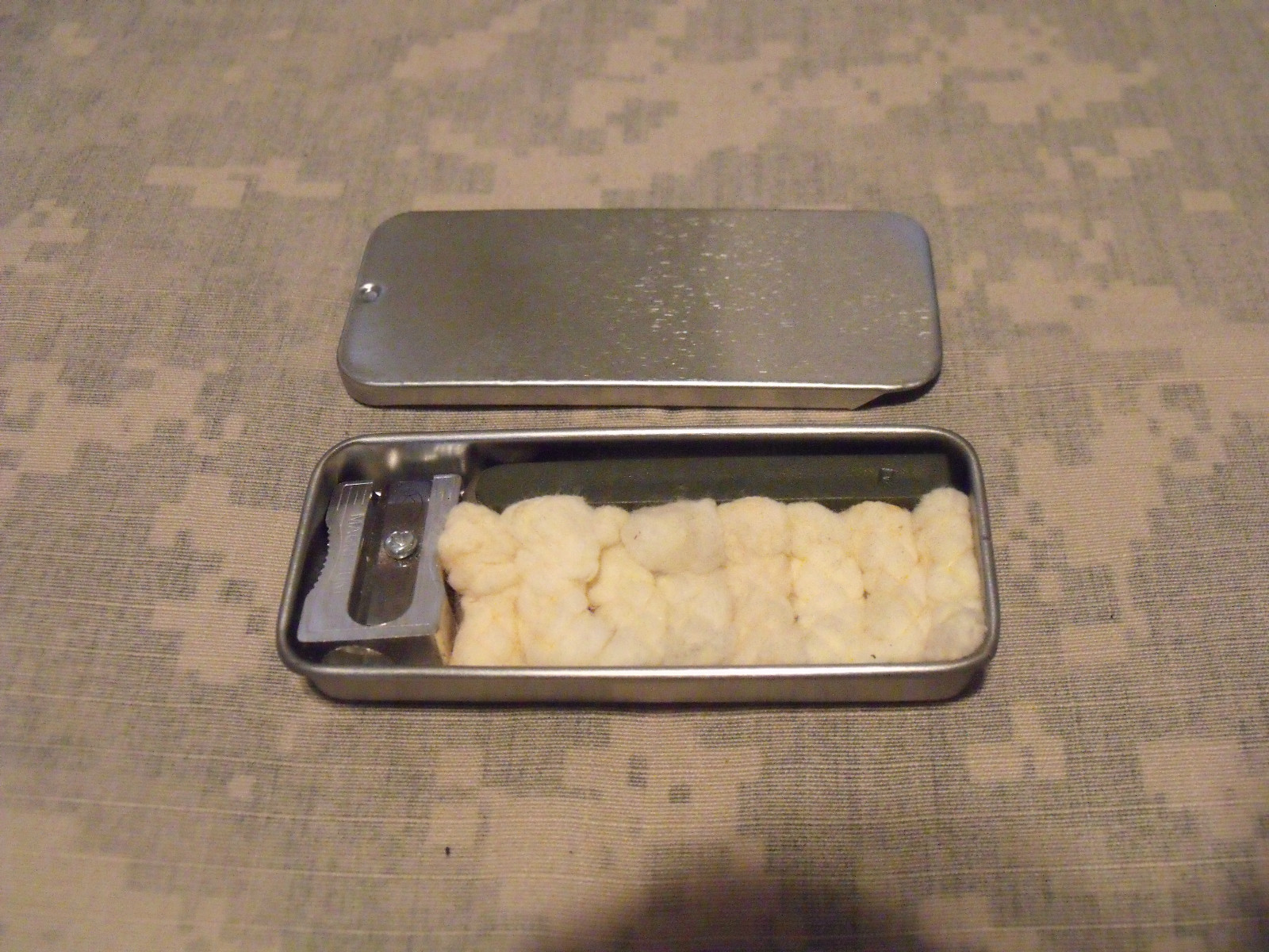 Emergency/Survival MINI Fire Starting Kit: SparkLite/Tabs + Tinder Tool & TIN